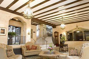 Hotel Baker سانت تشارليز المظهر الداخلي الصورة