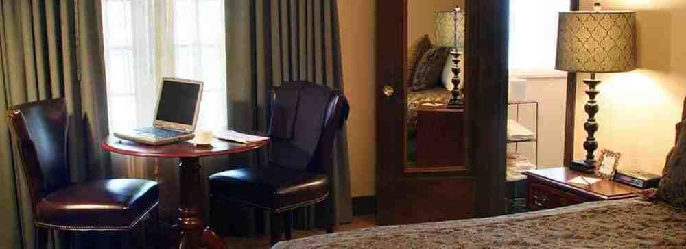Hotel Baker سانت تشارليز المظهر الخارجي الصورة